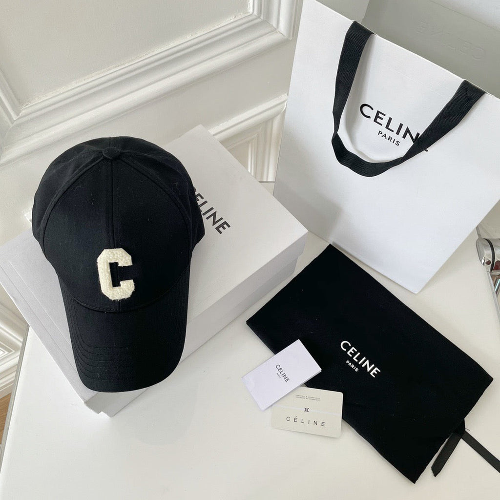 Caps