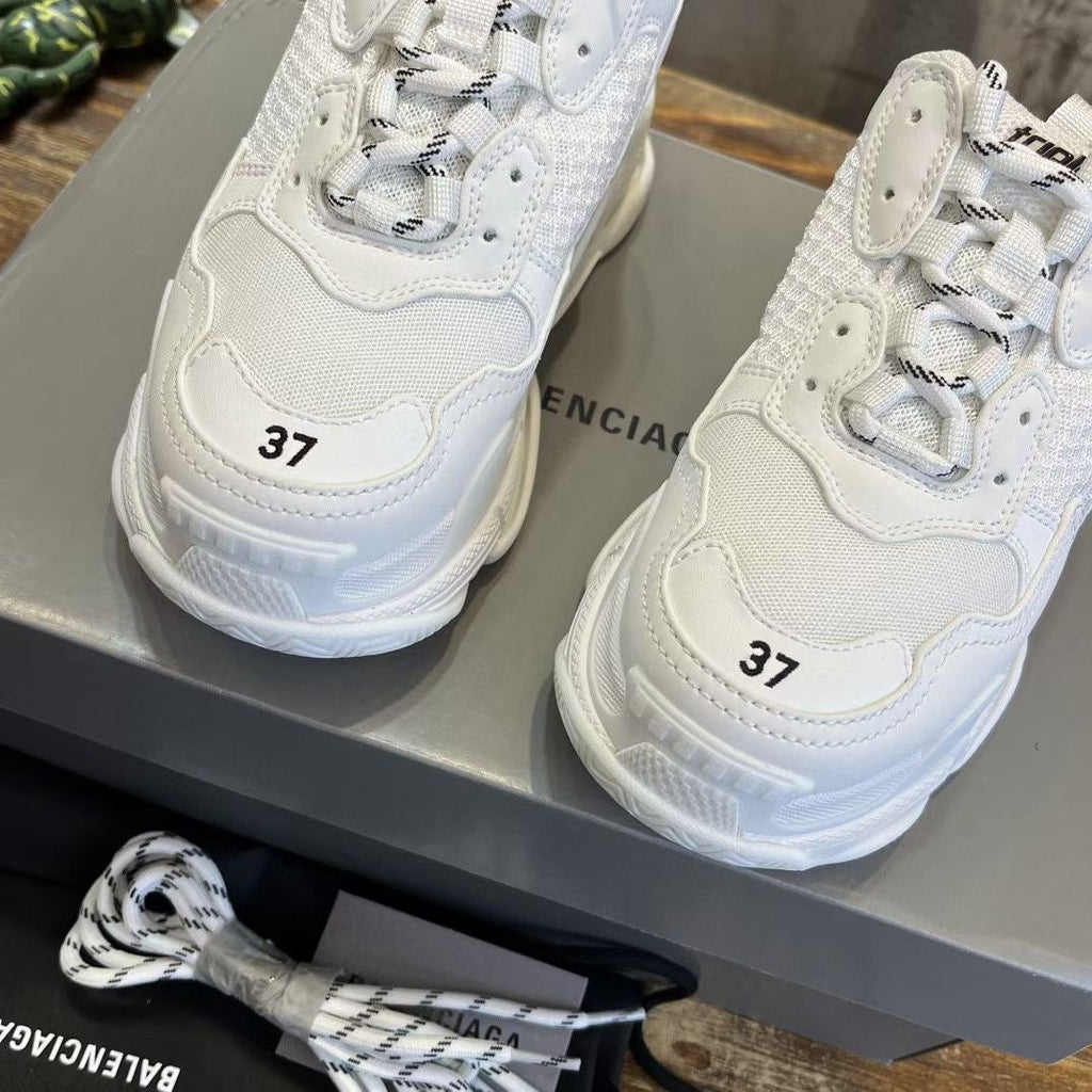 BLCG Sneakers