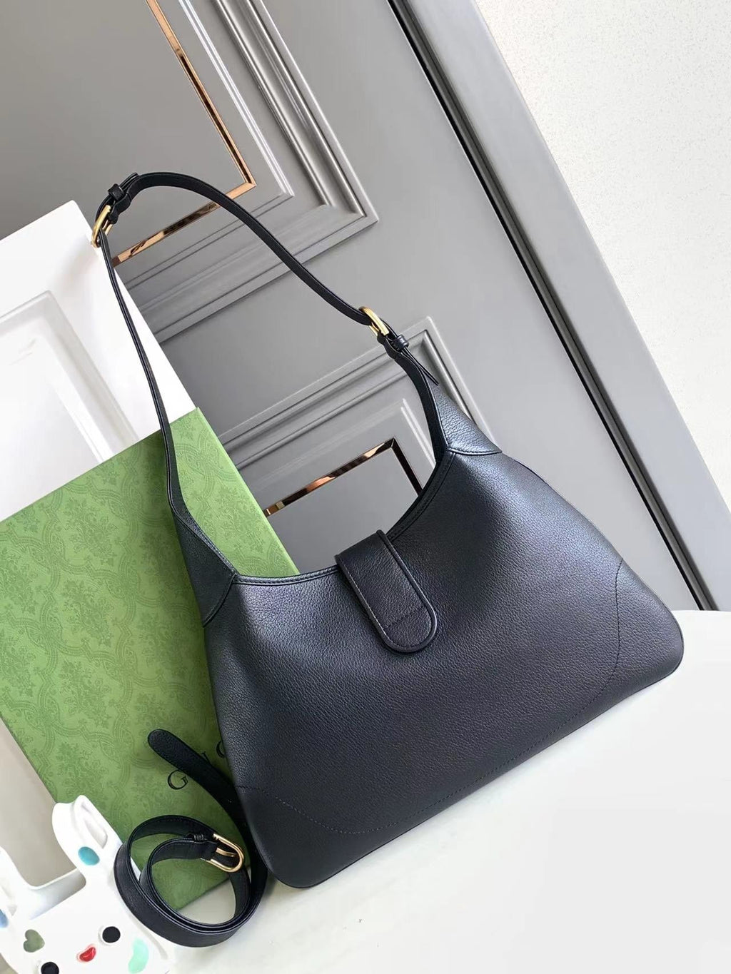 GUC Handbag