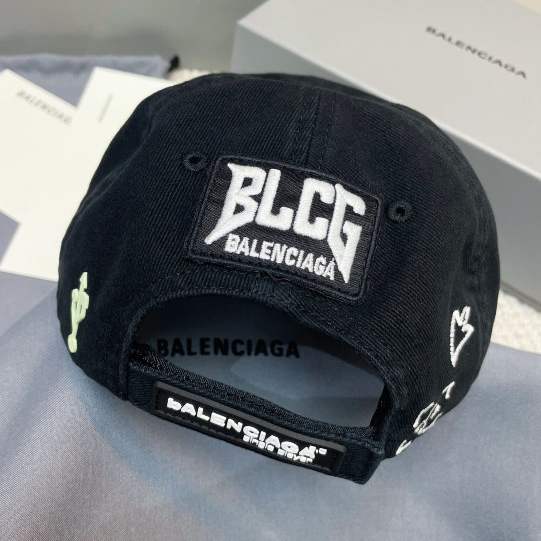 Caps