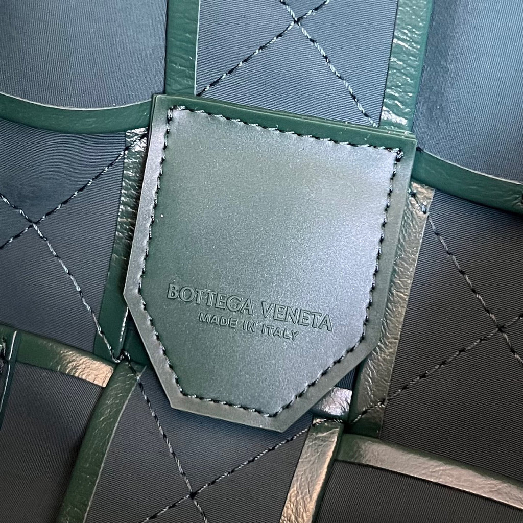 BV Messenger Bag