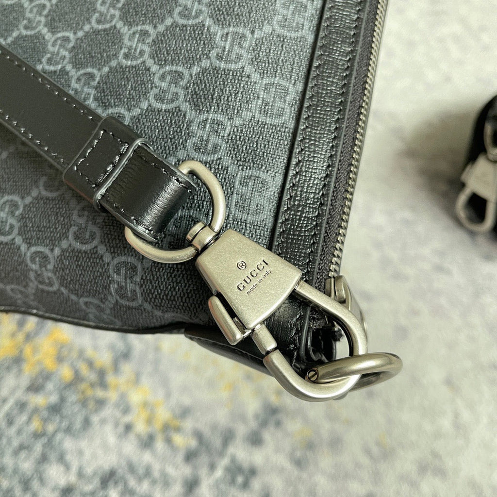 GUC Clutch Bag