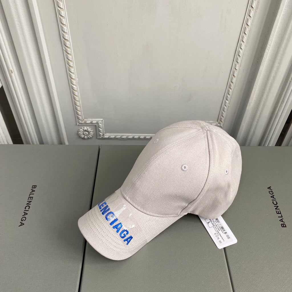 Caps