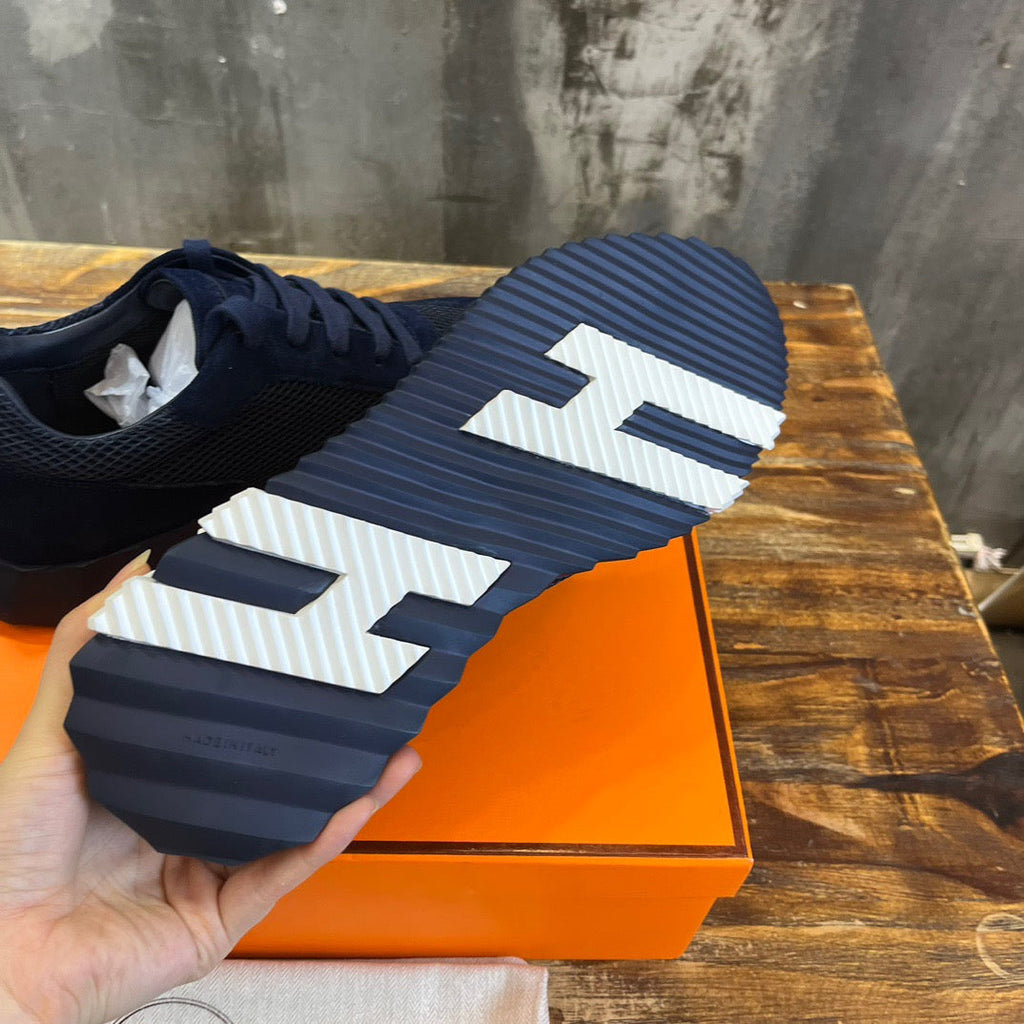 HERM Sneakers