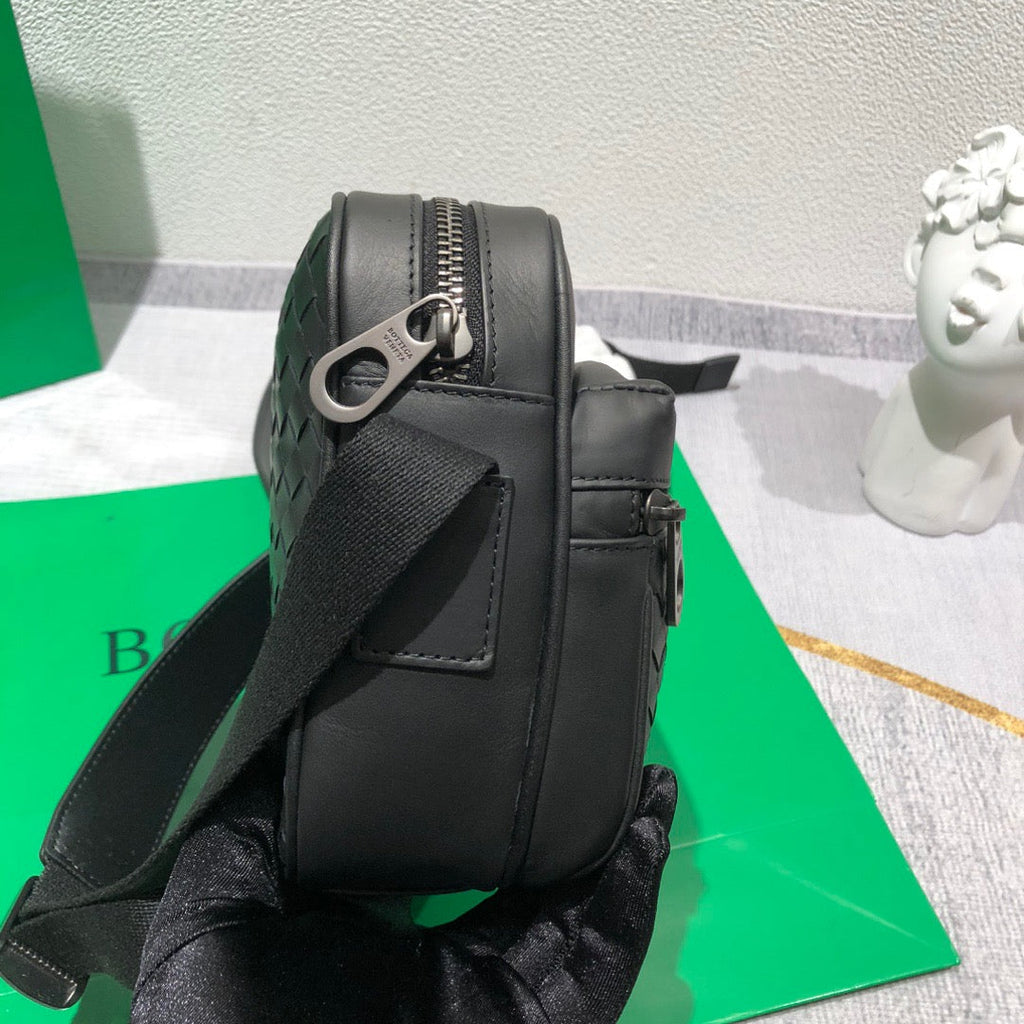 BV Messenger Bag